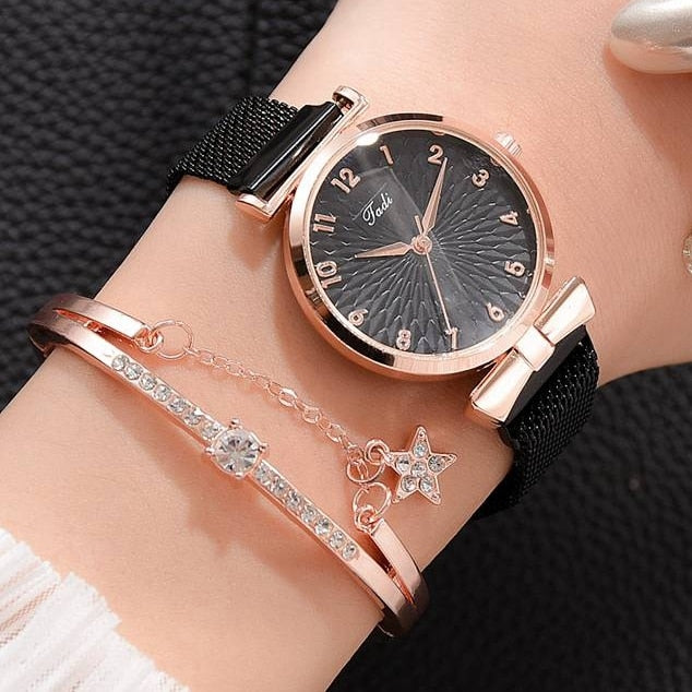 Luxury Magnetic Quartz Bracelet Watches WS2